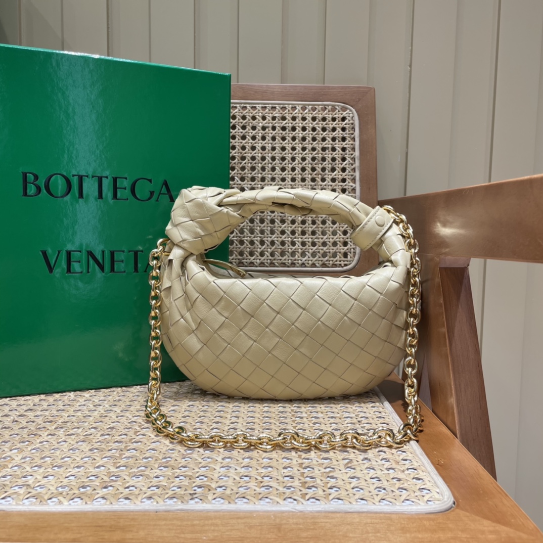 Bottega Veneta MINI CHAIN JODIE 28CM BAG 709562燕麦色