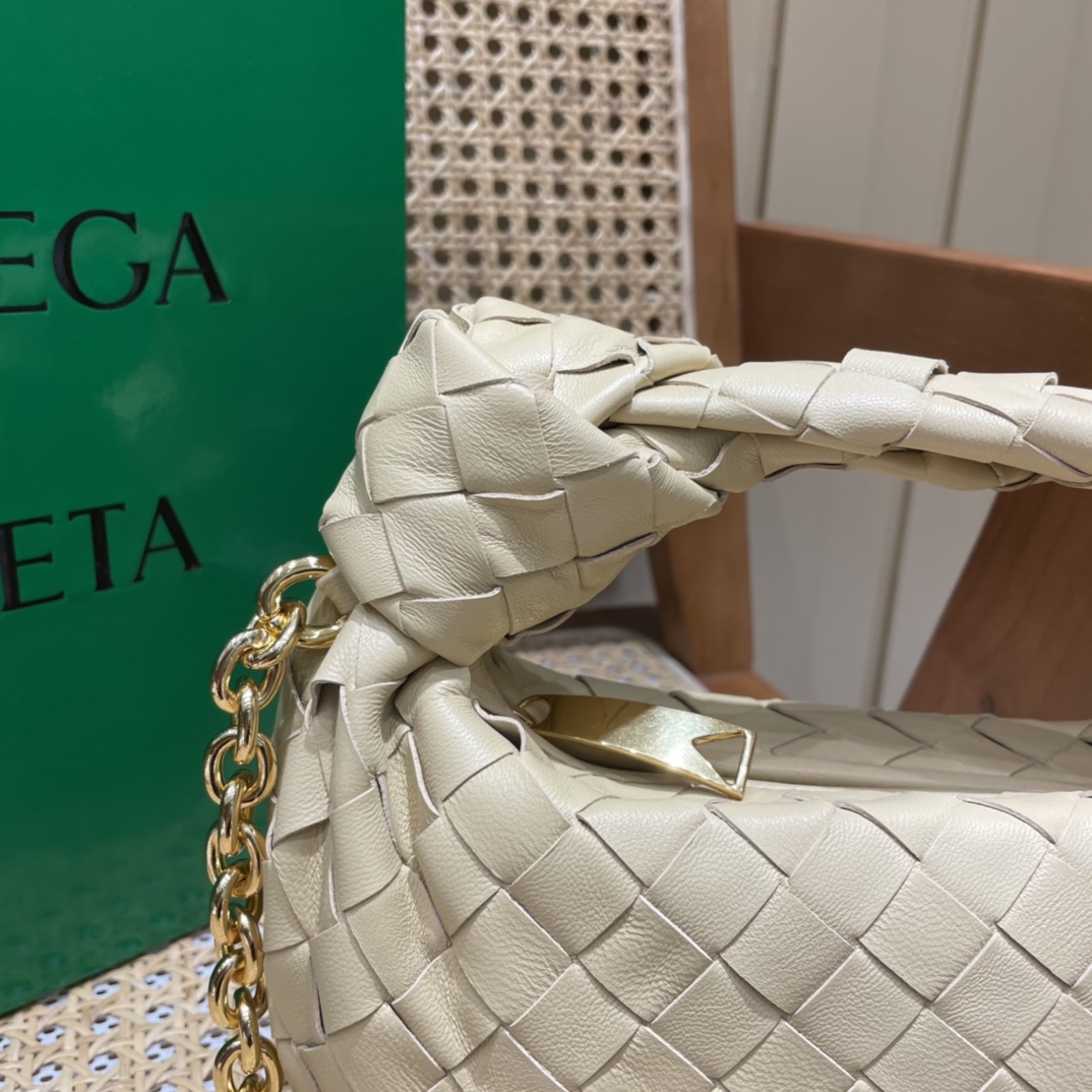 Bottega Veneta MINI CHAIN JODIE 28CM BAG 709562燕麦色