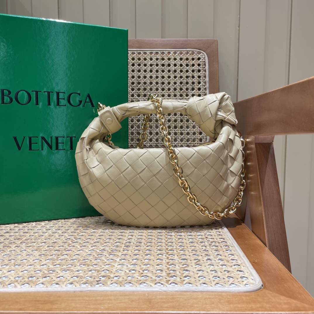 Bottega Veneta MINI CHAIN JODIE 28CM BAG 709562燕麦色