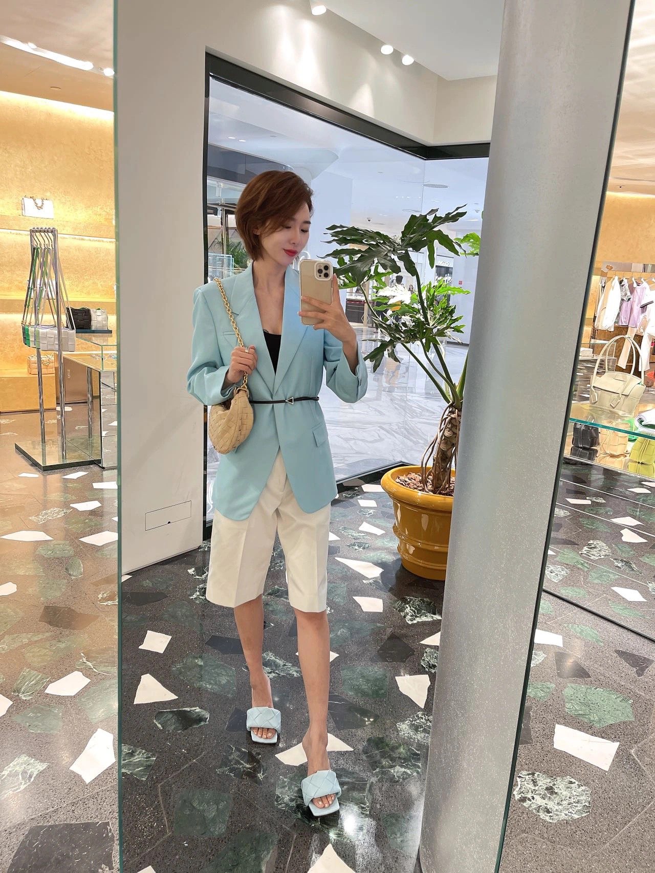 Bottega Veneta MINI CHAIN JODIE 28CM BAG 709562燕麦色