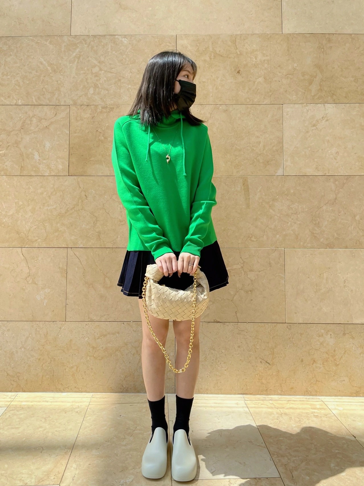 Bottega Veneta MINI CHAIN JODIE 28CM BAG 709562燕麦色