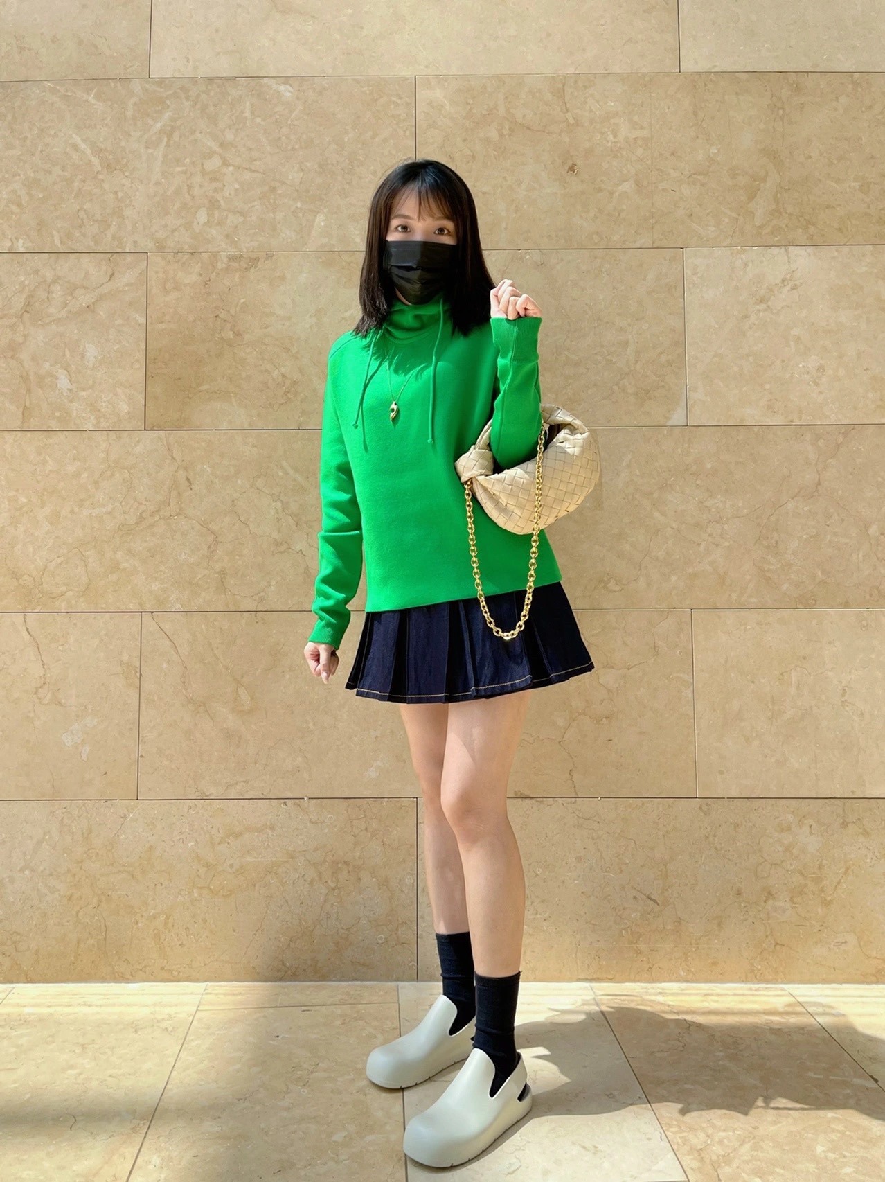 Bottega Veneta MINI CHAIN JODIE 28CM BAG 709562燕麦色