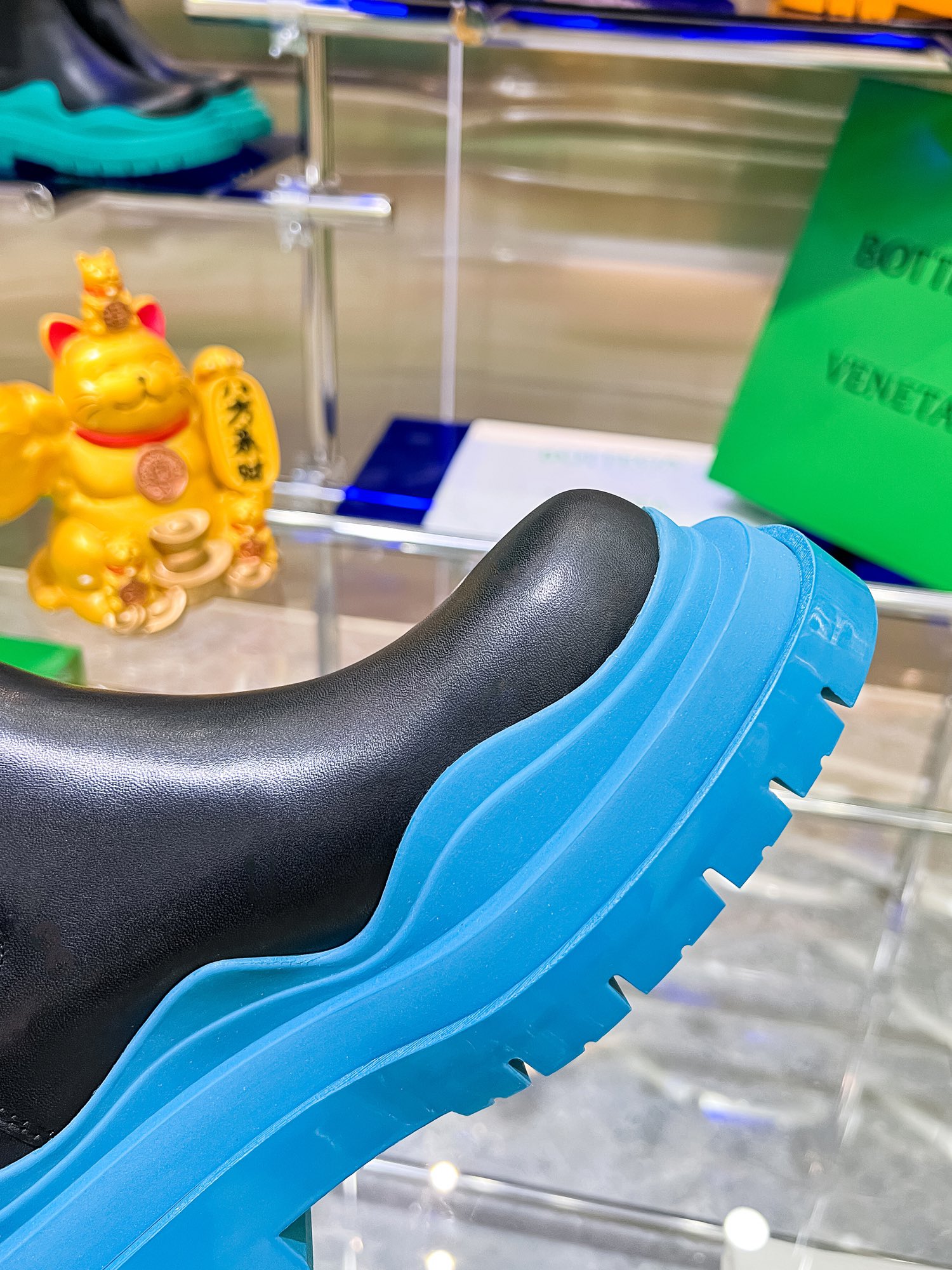 Bottega V Launches New Series of Bottom-Heavy Coloured Boots - 图片 5