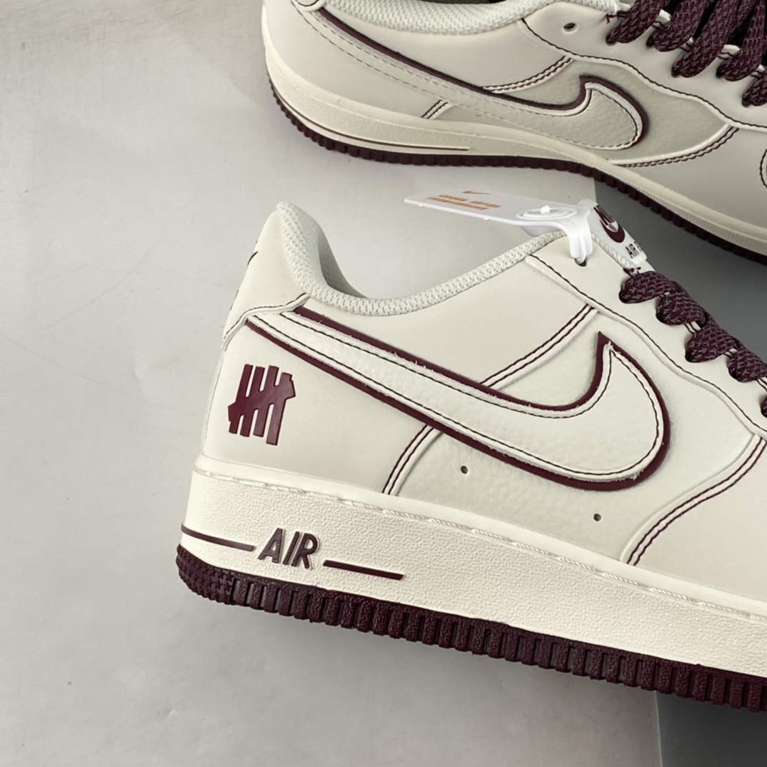 P240 Undefeated x Nike Air Force 1'07 Low 酒红色 空军一号低帮休闲板鞋 UN3699-022