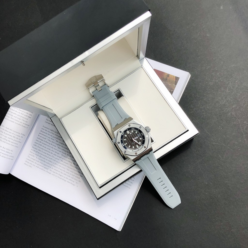 Audemars Piguet שעונים כחול ורוד לבן קבע עם יהלומים גברים גומא מכנסיים מתוקים. Automatic Mechanical Movement חגורת