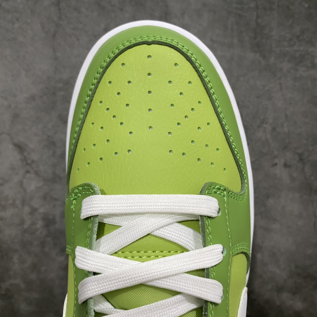 图片[5]-L版纯原 NK SB Dunk Low 科米蛙 白绿 DJ6188-300 原厂航空铝磨具打磨大底 鞋头坡度极致还原 原盒原配 顶级工艺 原厂冲刀 超高清洁度 全鞋零毛边皮料切割 全套原楦原模倾力打造完美版型 采用原厂百宏鞋带以及原厂百宏织唛舌标 尺码：40-46-选品中心