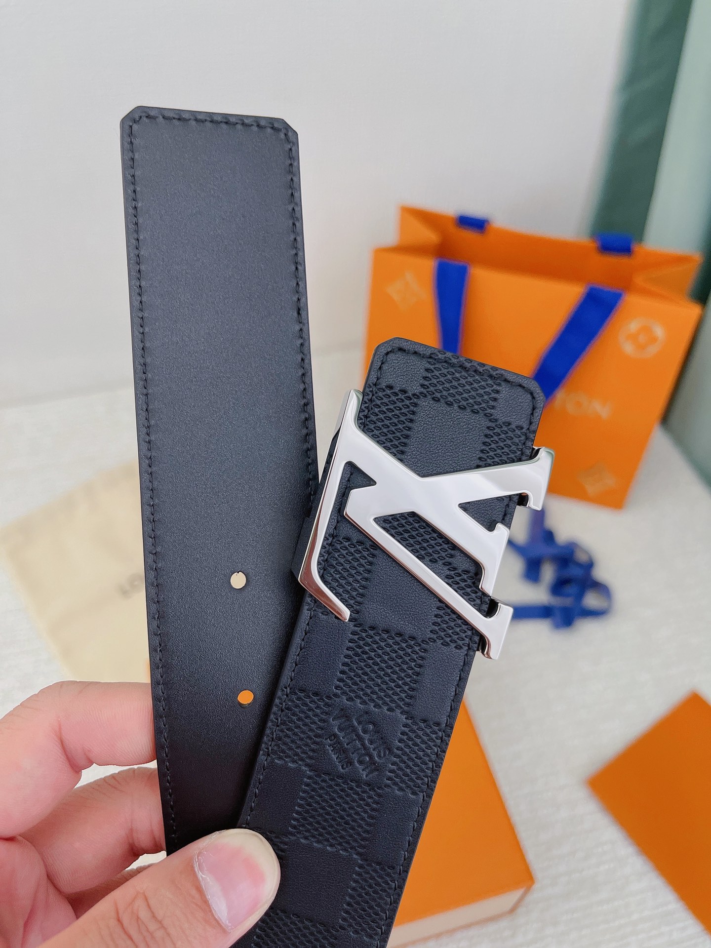 Miniatura 8