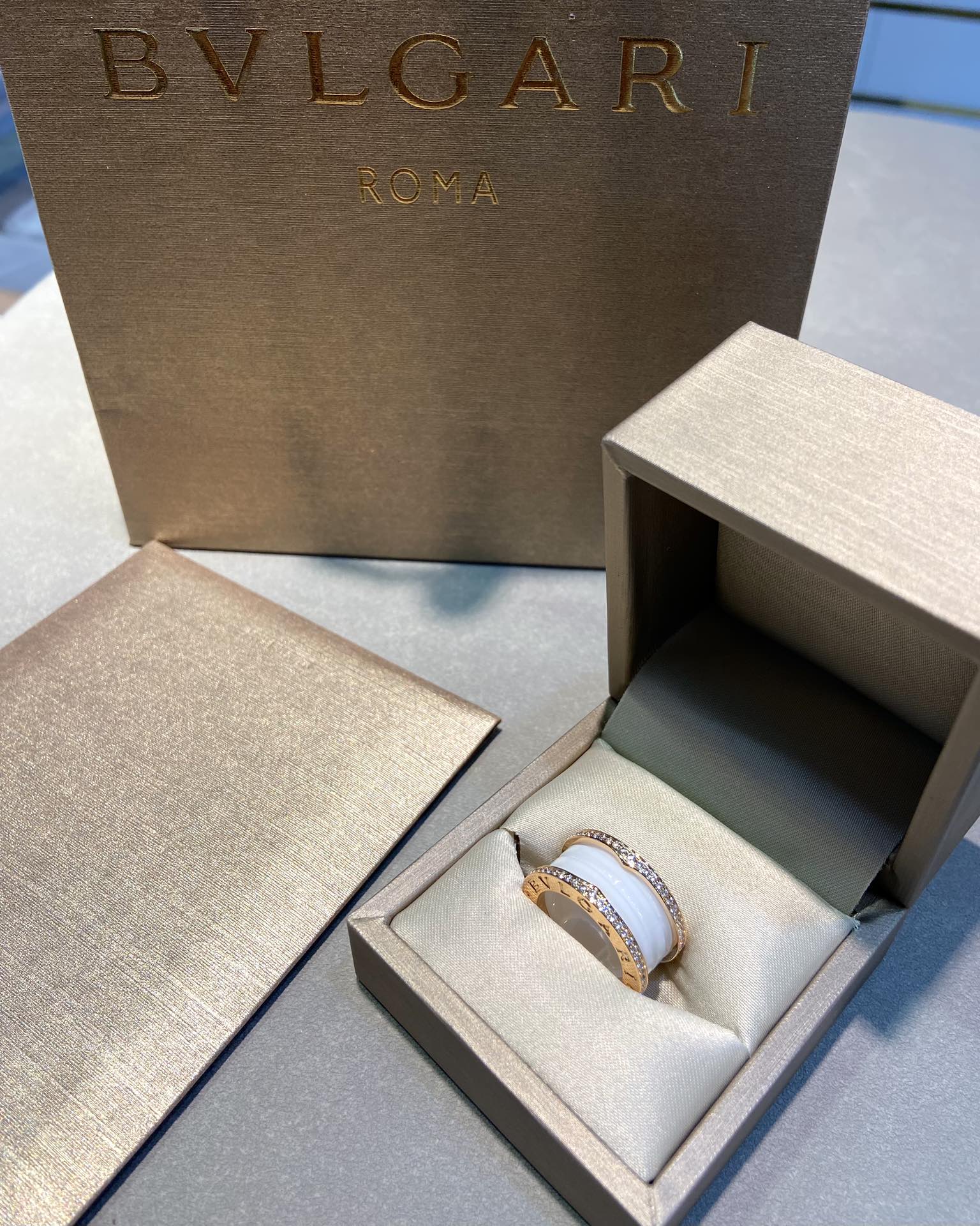Bvlgari ring