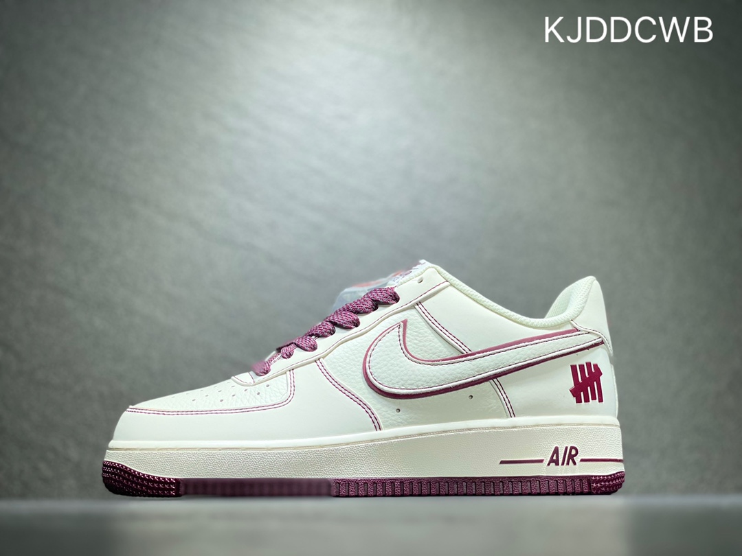 240 Nike Air Force 1 空军一号 UN3699-022