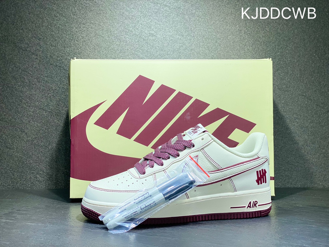 240 Nike Air Force 1 空军一号 UN3699-022