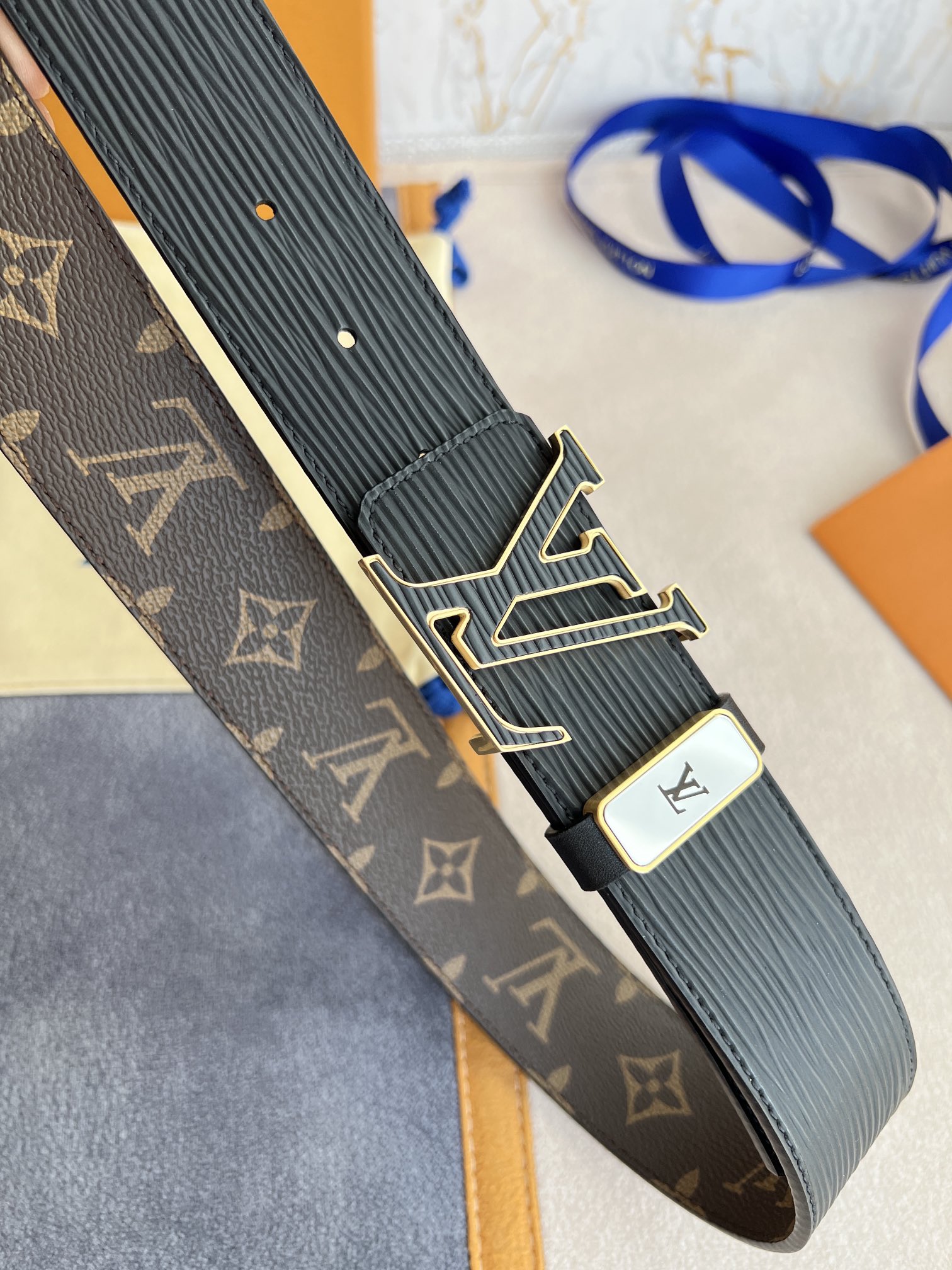 品名LV..路易..威登️腰带皮带原