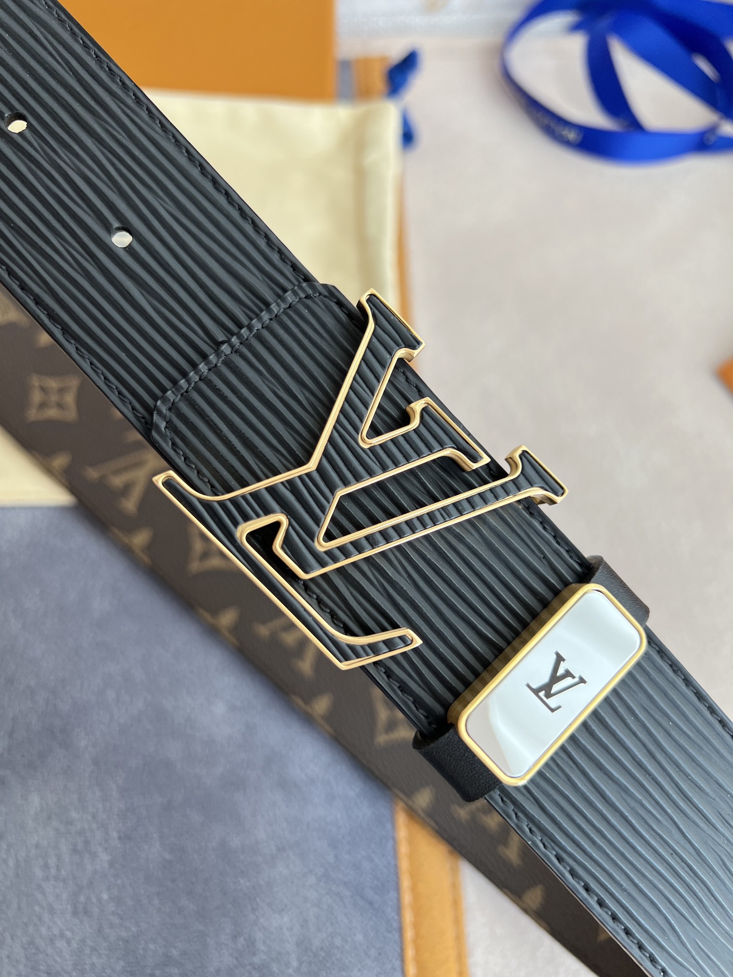 品名LV..路易..威登️腰带皮带原
