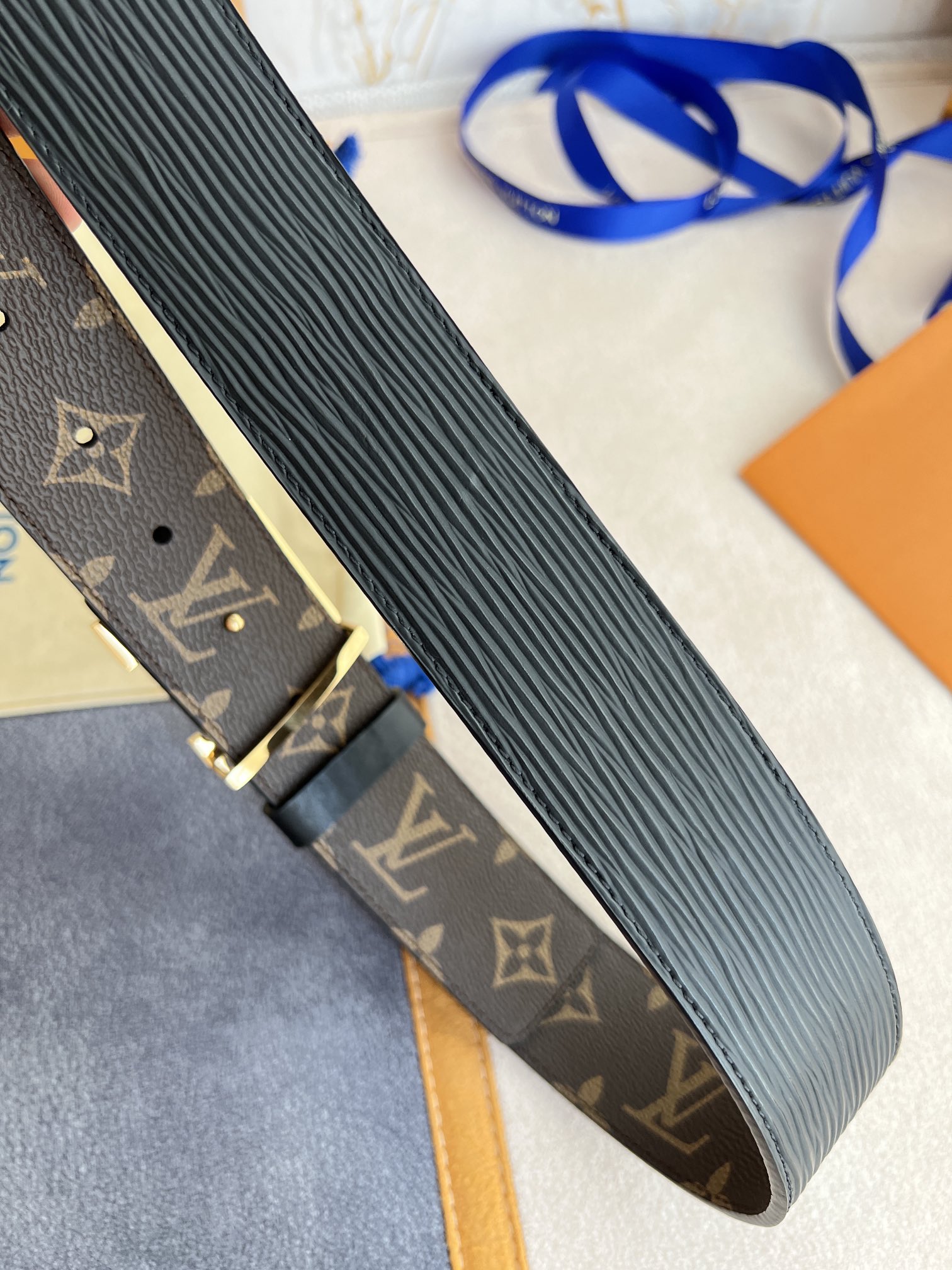 品名LV..路易..威登️腰带皮带原