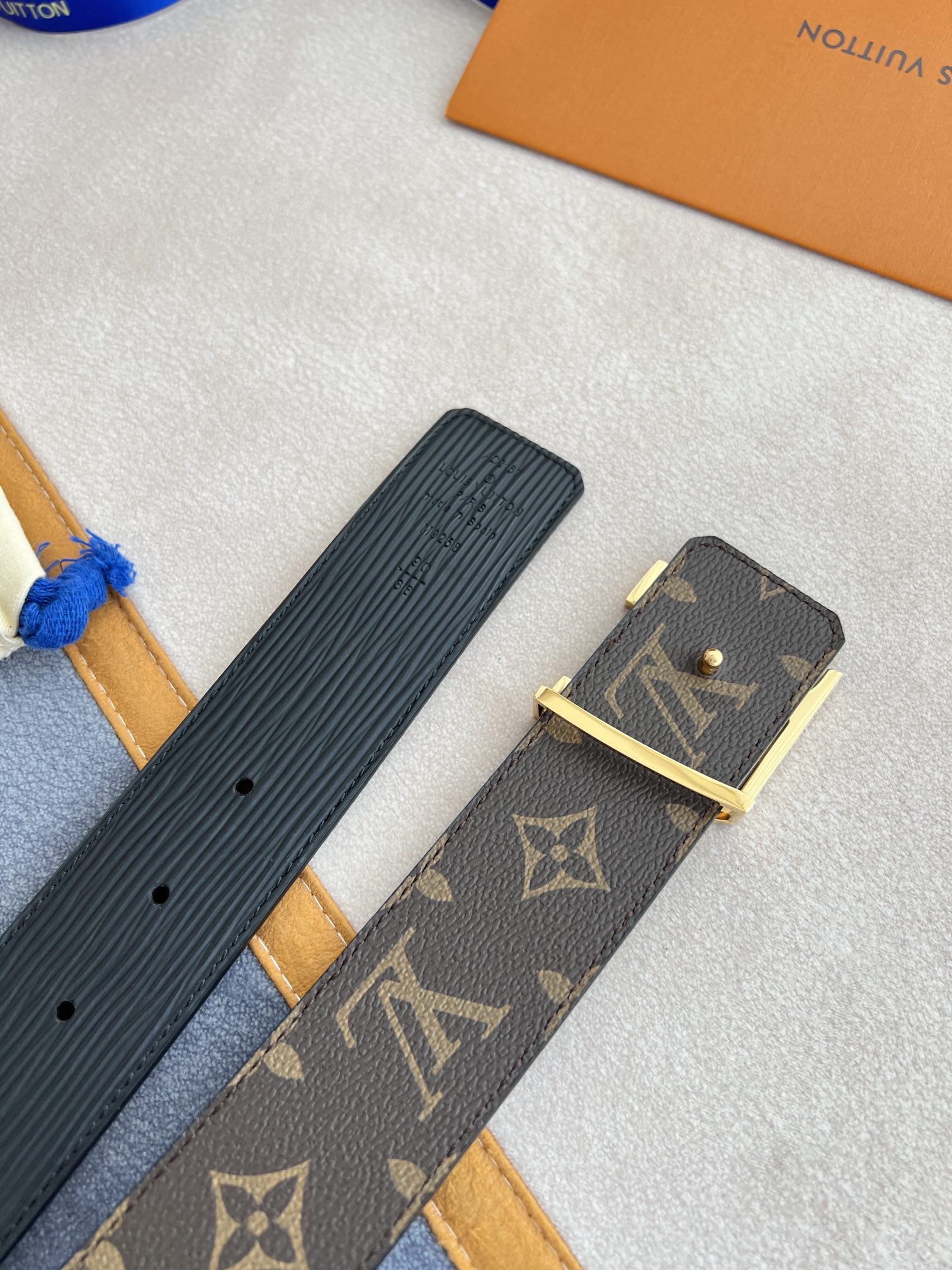 品名LV..路易..威登️腰带皮带原