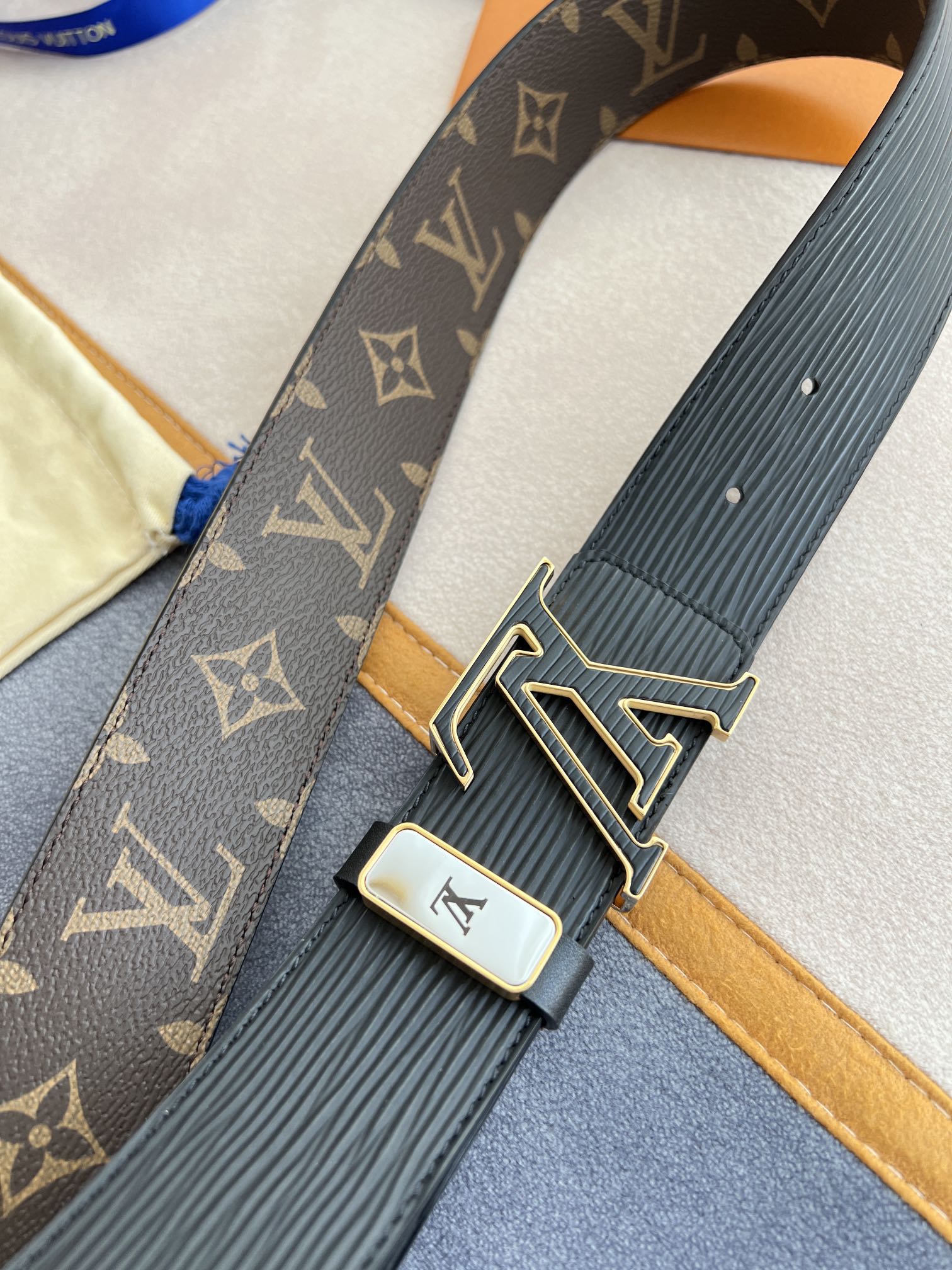 品名LV..路易..威登️腰带皮带原