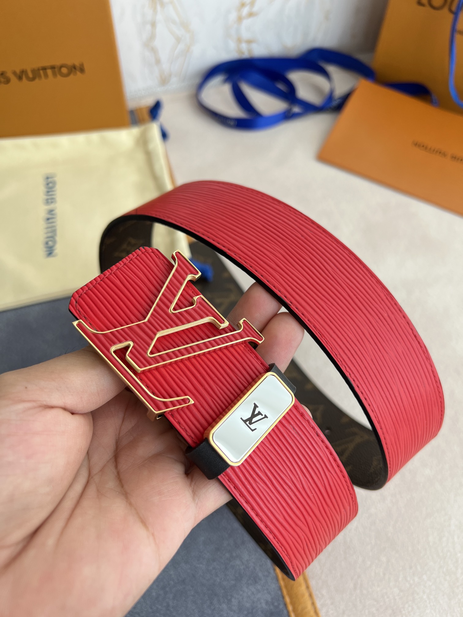 品名LV..路易..威登️腰带皮带原