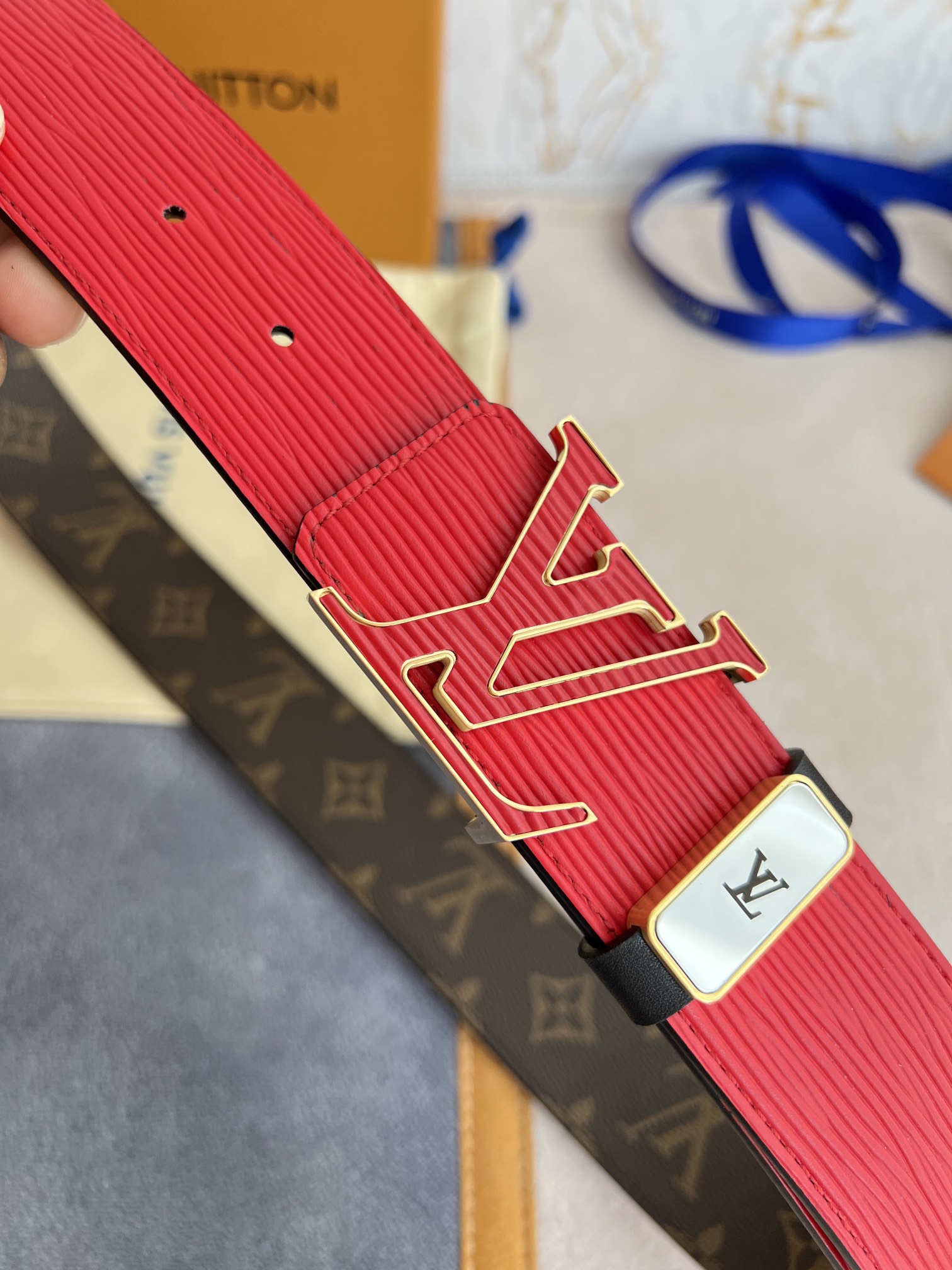品名LV..路易..威登️腰带皮带原