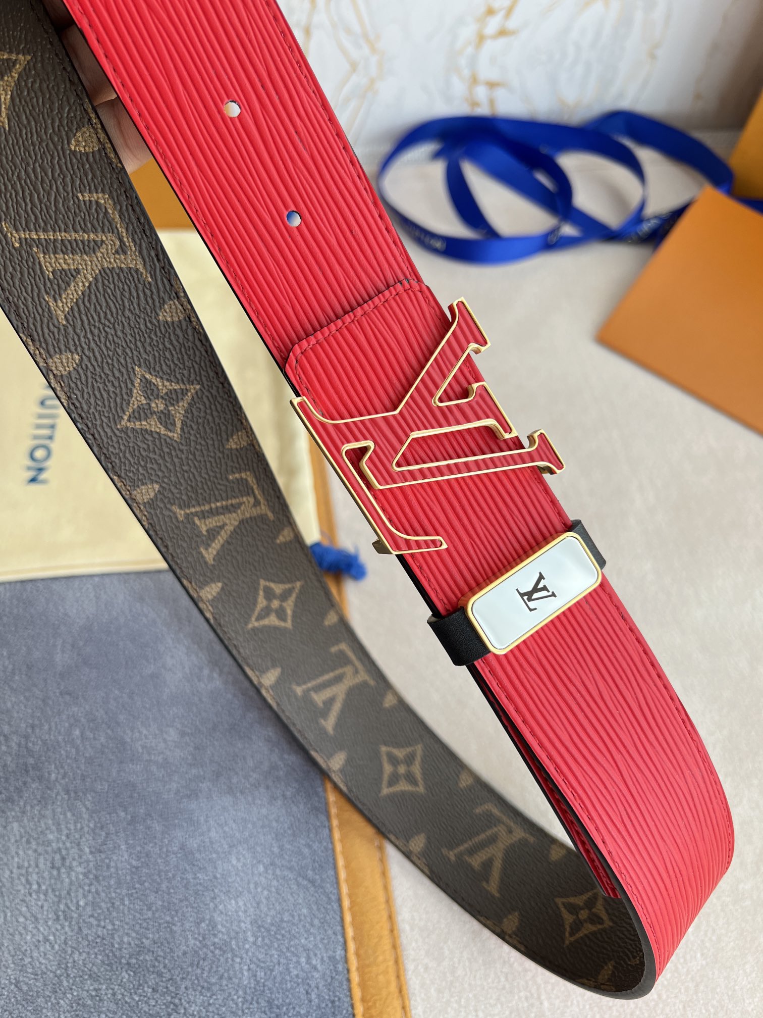 品名LV..路易..威登️腰带皮带原