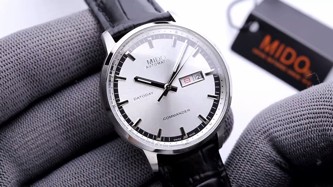 Taiwan Plant: White Leather Waterproof Watch with Japanese Movement, 120m Resistance.