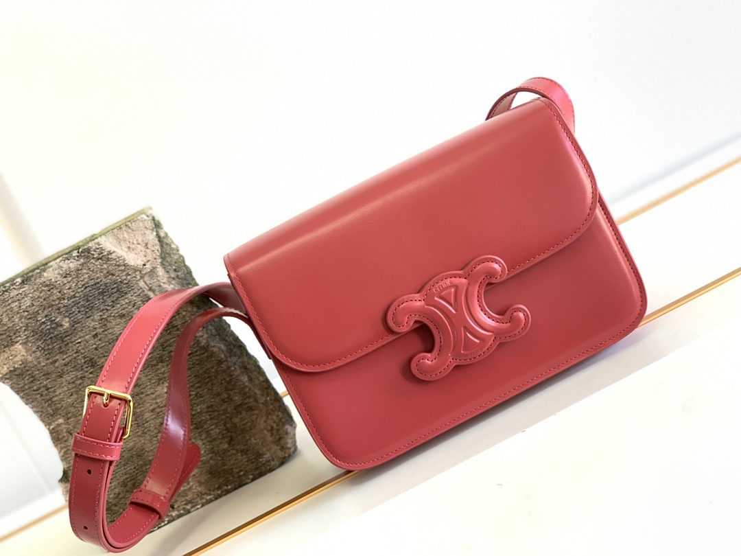 CELINE赛琳2022新款浮雕凯旋门肩背包199223