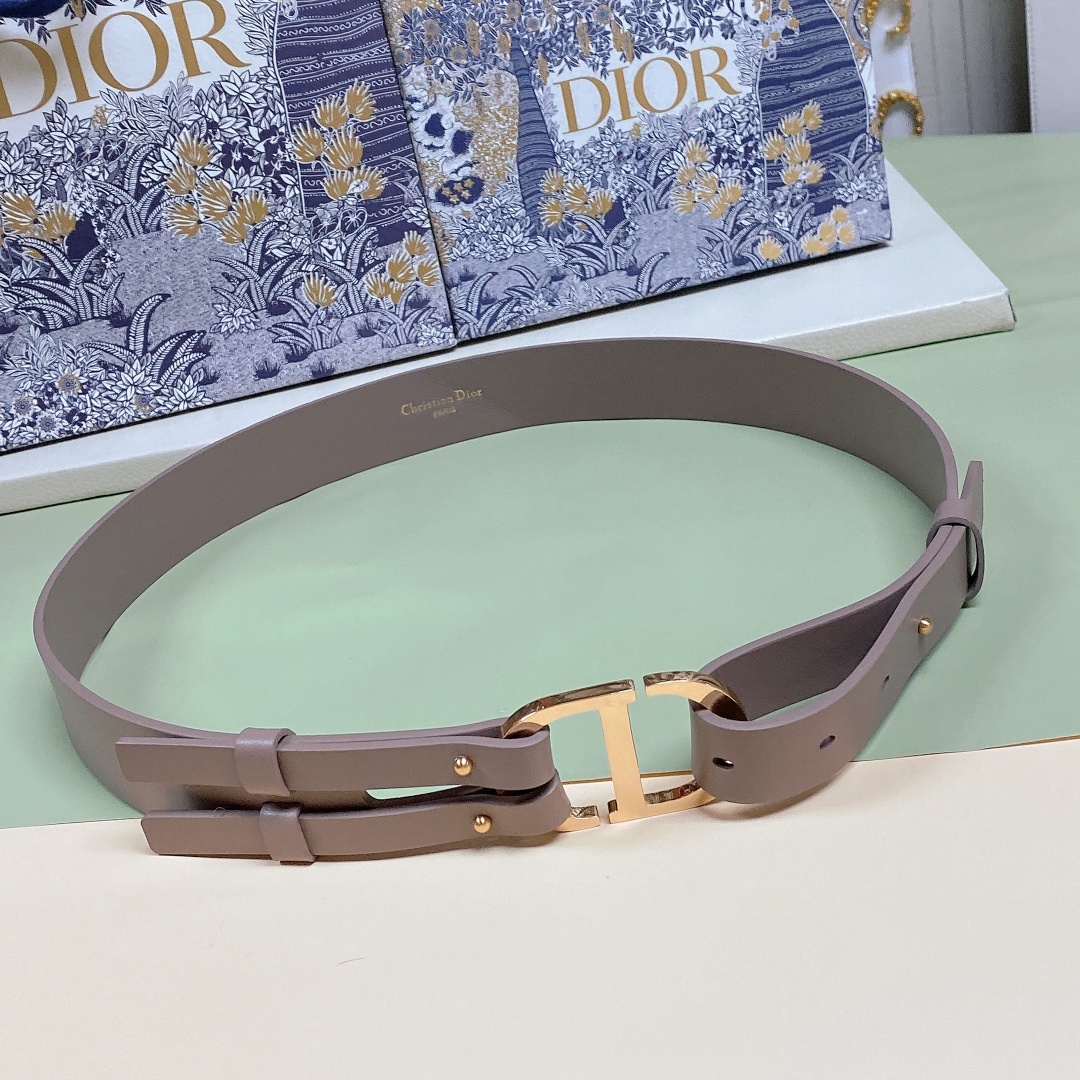 配全套包装礼盒dior22秋冬新款这