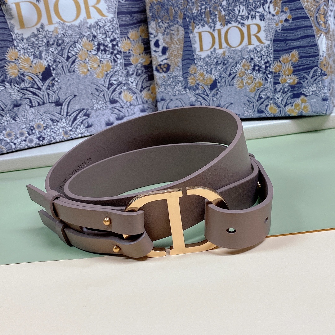 配全套包装礼盒dior22秋冬新款这