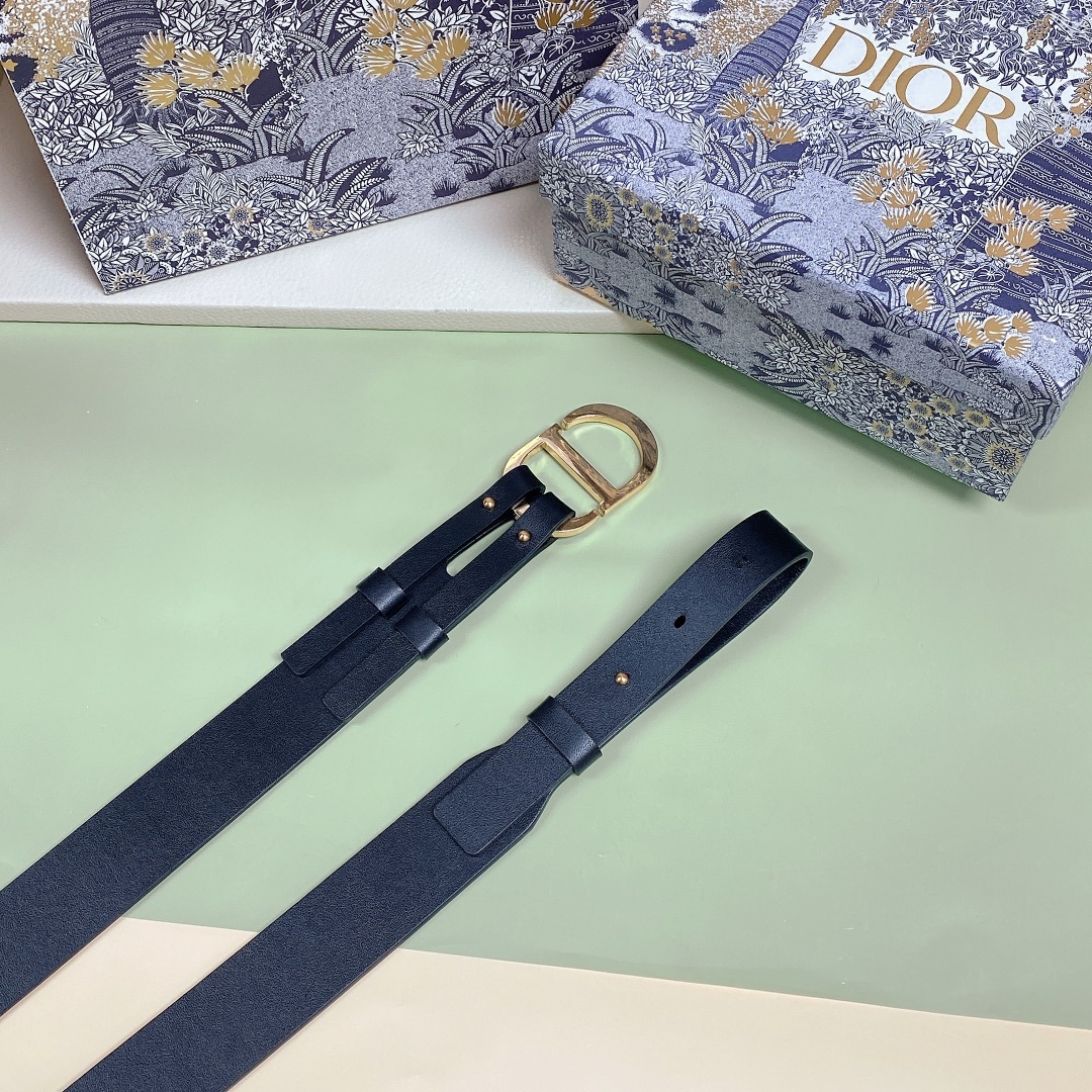 配全套包装礼盒dior22秋冬新款这