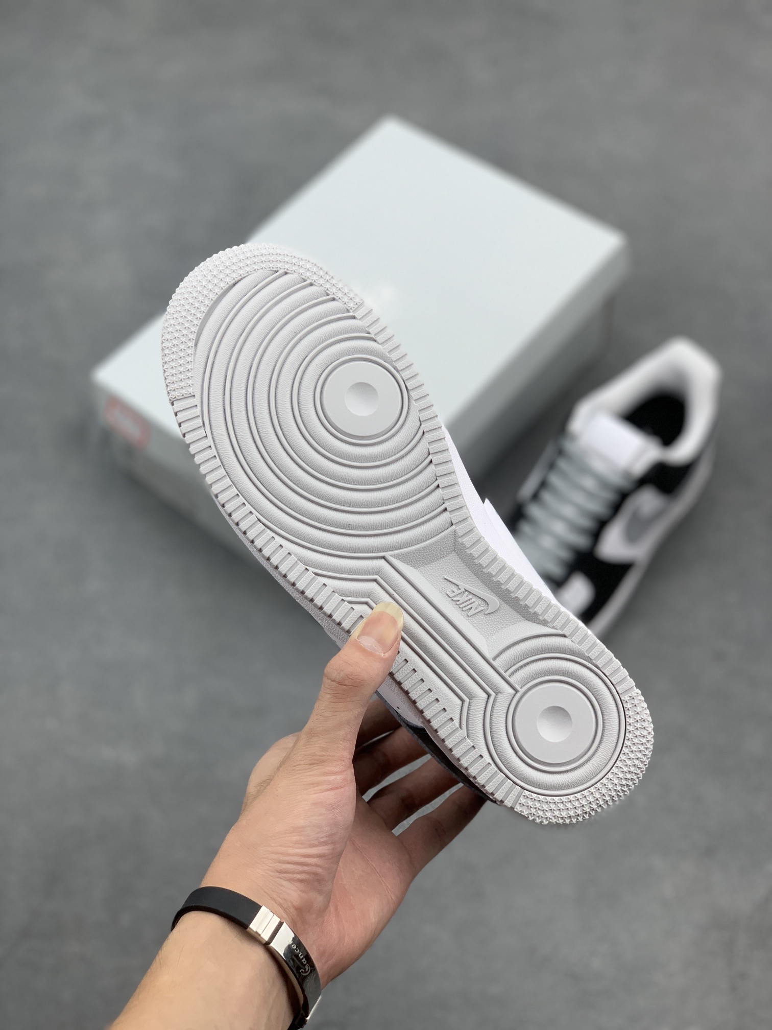 Nike Air Force 1 Low White Black Grey Casual Sneakers FD9065-100 7 i1661539372 7775 5