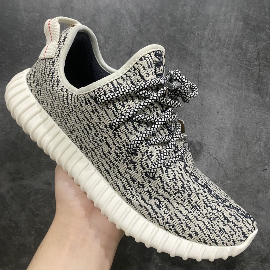 图片[3]-W1性价比版本2022版Yeezy350初代 \”Turtle Dove\” 灰白 AQ4832 高度还原 原材料针织鞋面 超软弹爆米花大底 性价比极高 中档首选版本 尺码 36 36.5 37 38 38.5 39 40 40.5 41 42 42.5 43 44 44.5 45 46 47-选品中心