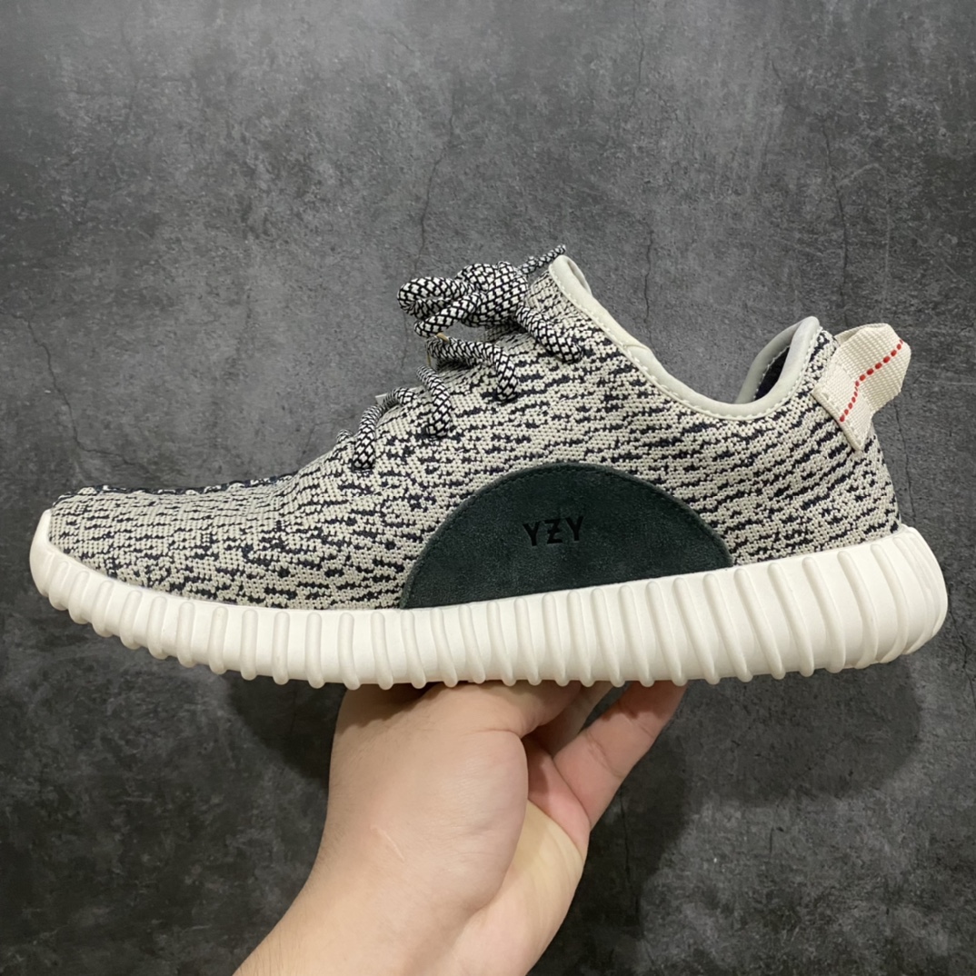 图片[2]-W1性价比版本2022版Yeezy350初代 \”Turtle Dove\” 灰白 AQ4832 高度还原 原材料针织鞋面 超软弹爆米花大底 性价比极高 中档首选版本 尺码 36 36.5 37 38 38.5 39 40 40.5 41 42 42.5 43 44 44.5 45 46 47-选品中心