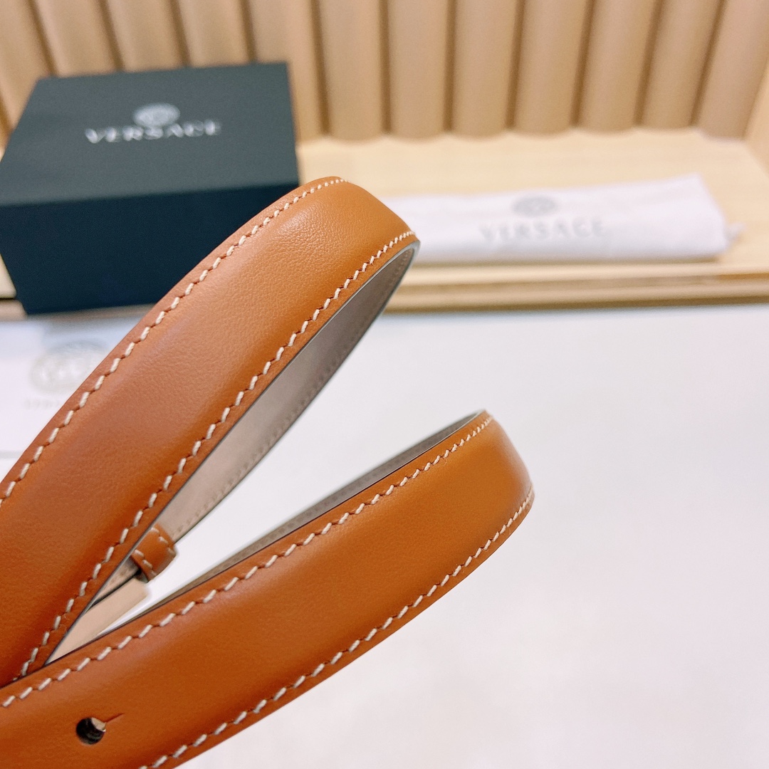 范思哲VERSACE2.0cm细腰带