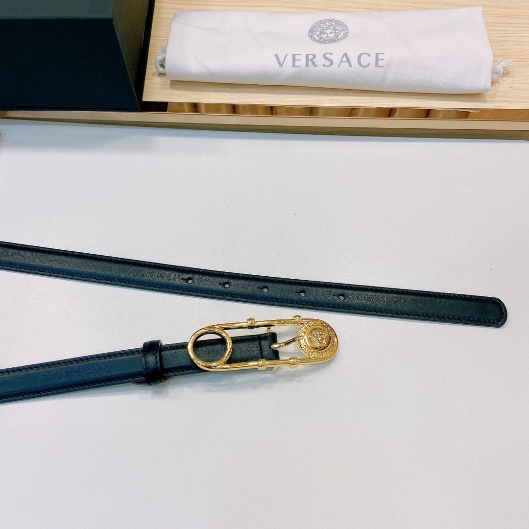 范思哲VERSACE2.0cm细腰带