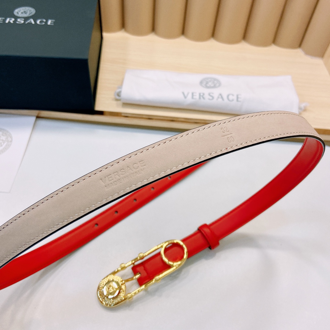 范思哲VERSACE2.0cm细腰带