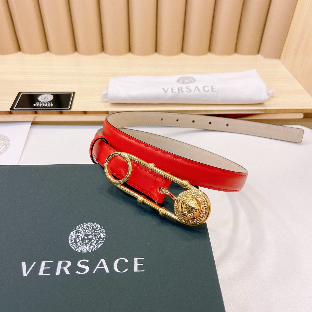范思哲VERSACE2.0cm细腰带