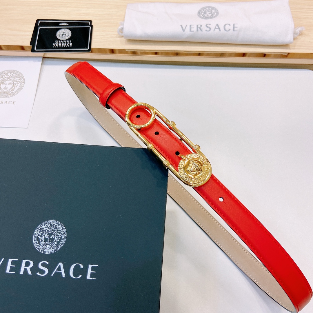 范思哲VERSACE2.0cm细腰带