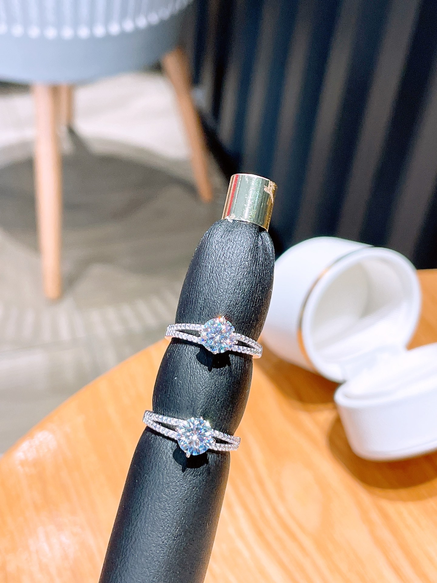 High Polish Silver Moissanite Ring Artistic Banquet Silver