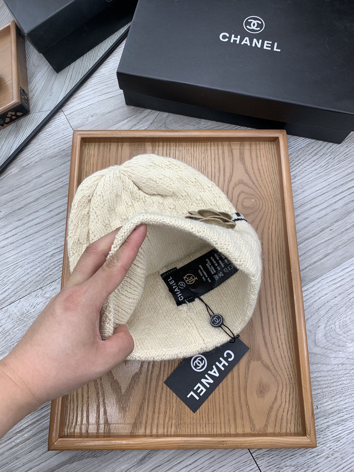 🌹。C家。【羊毛单帽】客供小羊毛！珍贵典藏的灵魂帽子！客供色纱.每个颜色都非常好看！经典！手感软腻.70