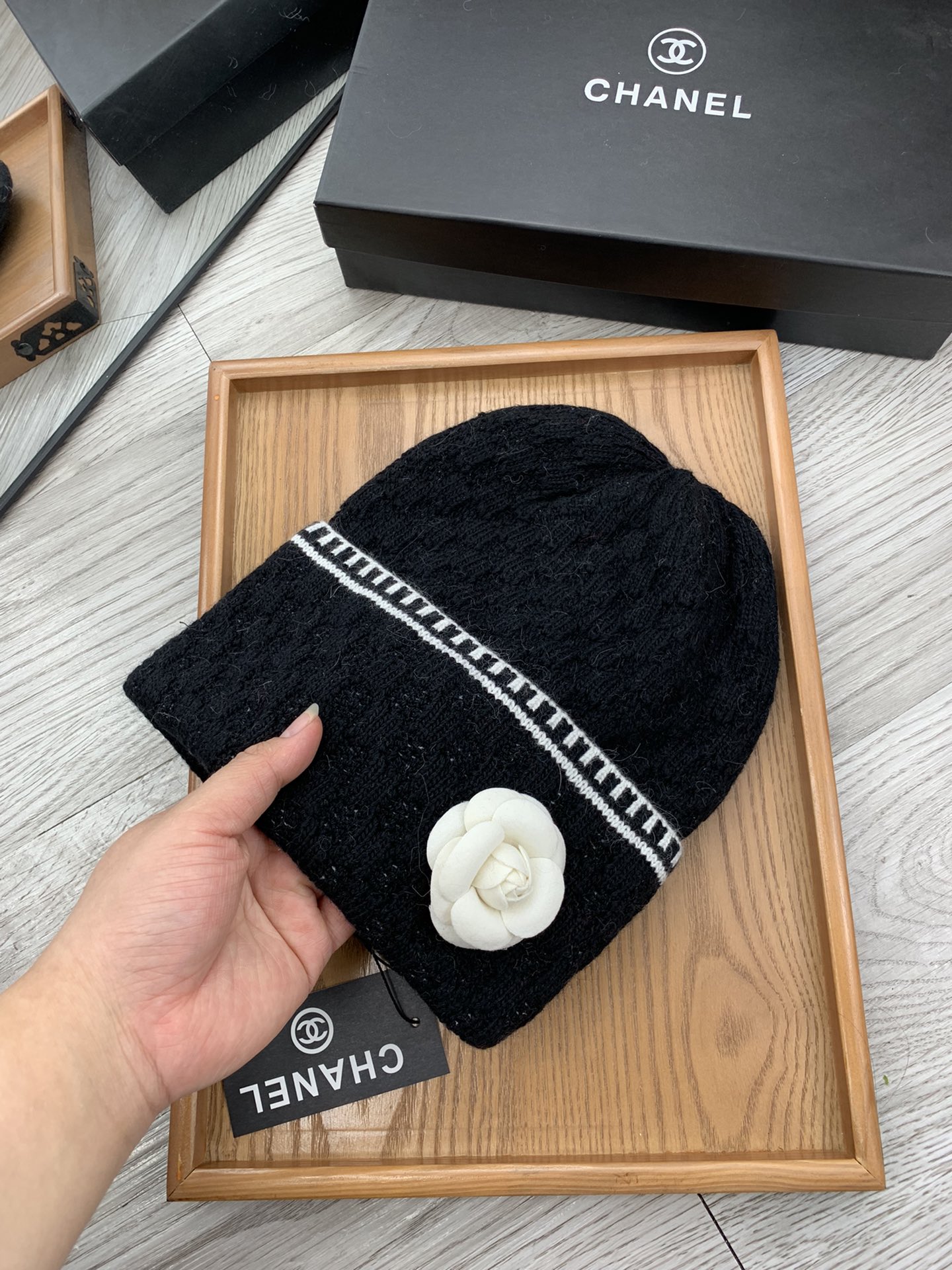 🌹。C家。【羊毛单帽】客供小羊毛！珍贵典藏的灵魂帽子！客供色纱.每个颜色都非常好看！经典！手感软腻.70