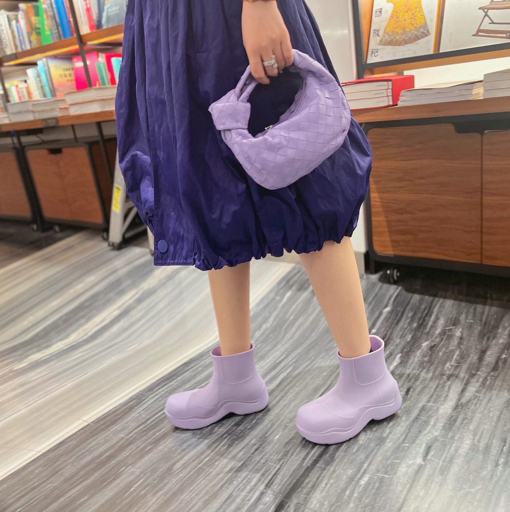 Bottega Veneta MINI JODIE 28CM BAG 651876紫藤色