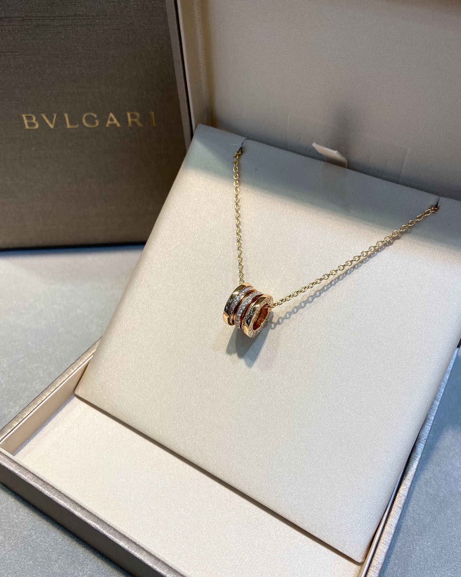 Bvlgari necklace