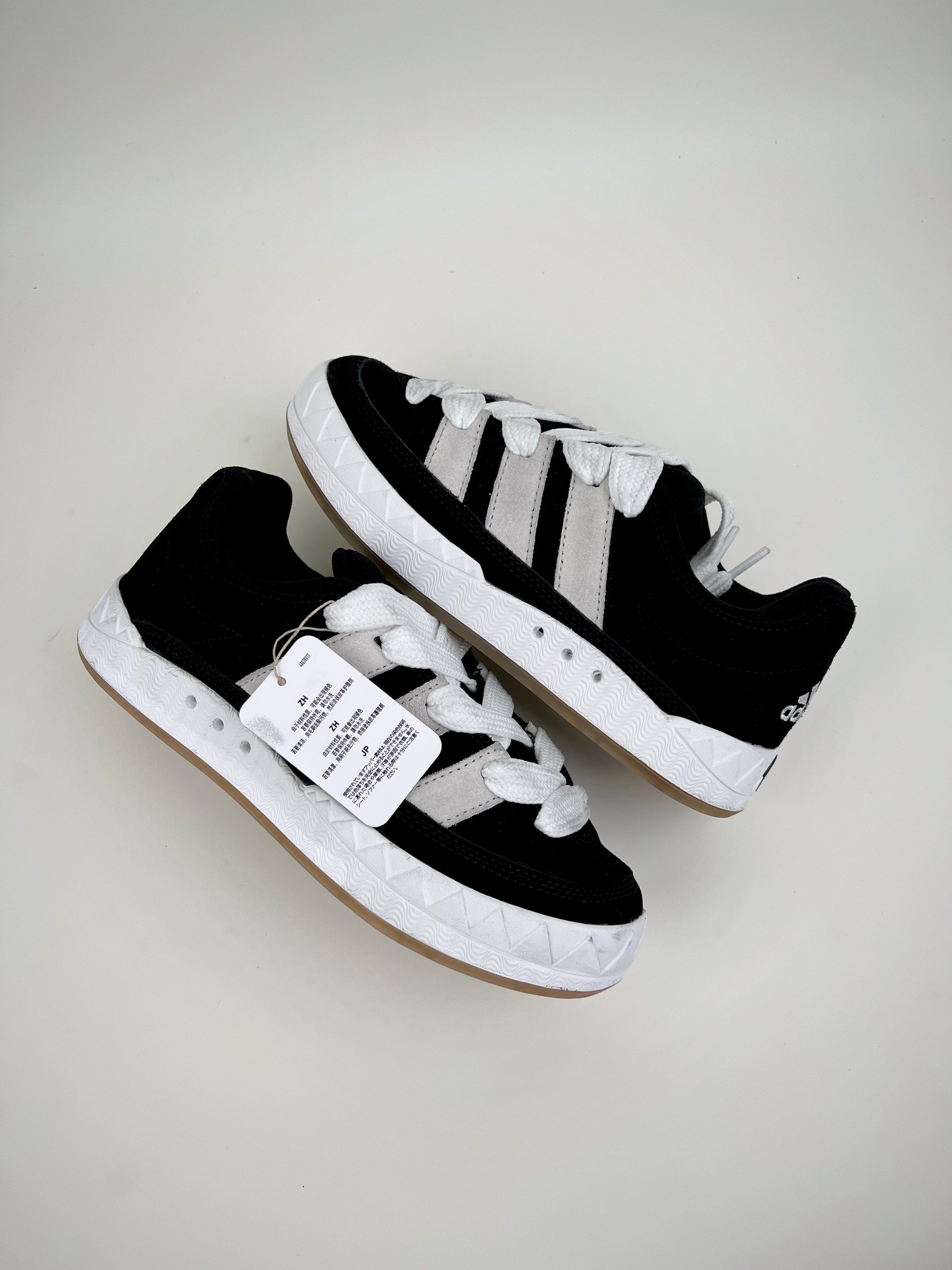 Adidas Adimatic series black gray and white retro classic shark bread shoes GY5274