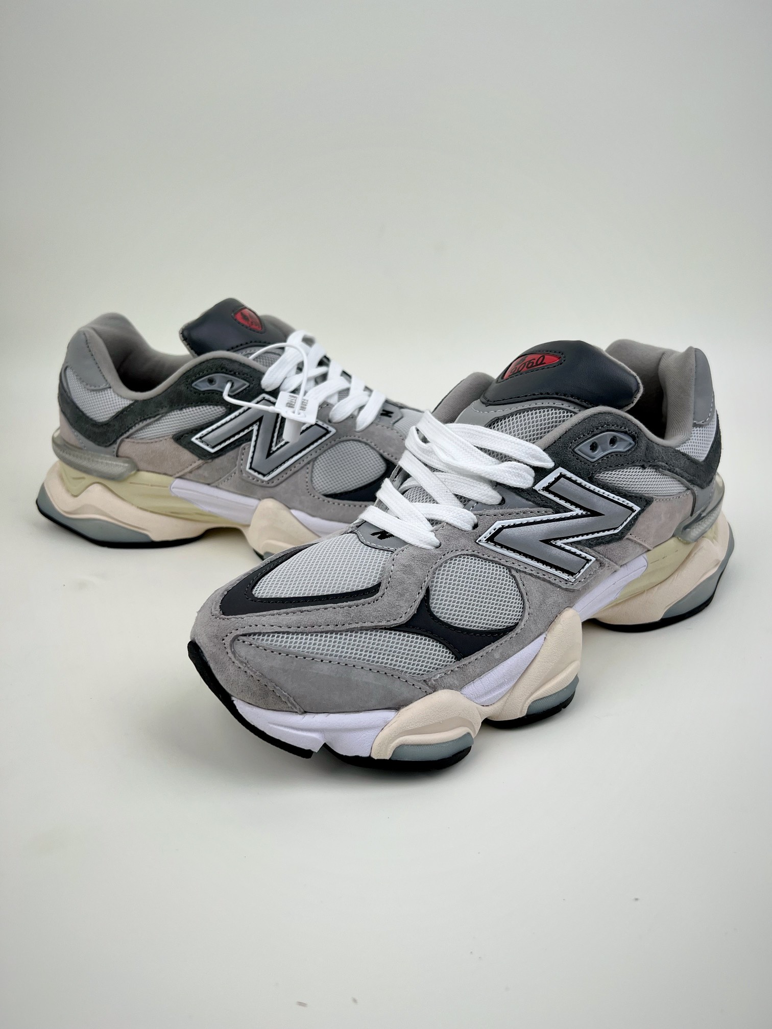 New Balance 9060 medium gray retro casual sports daddy shoes U9060GRY