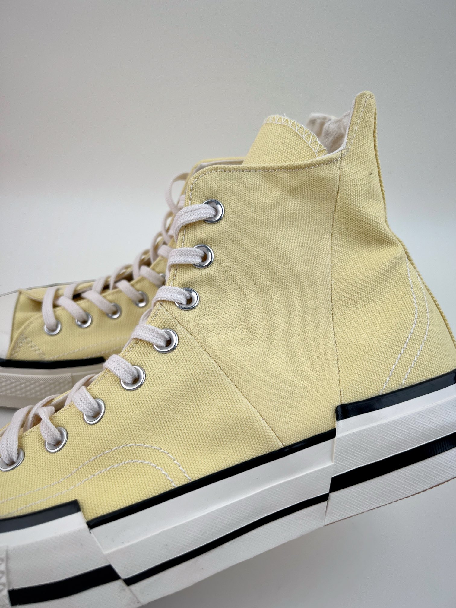 180 匡威Converse Chuck Taylor All Star 1970s High Plus"Light Yellow/White"帆布浅黄白不对称解构A00740C