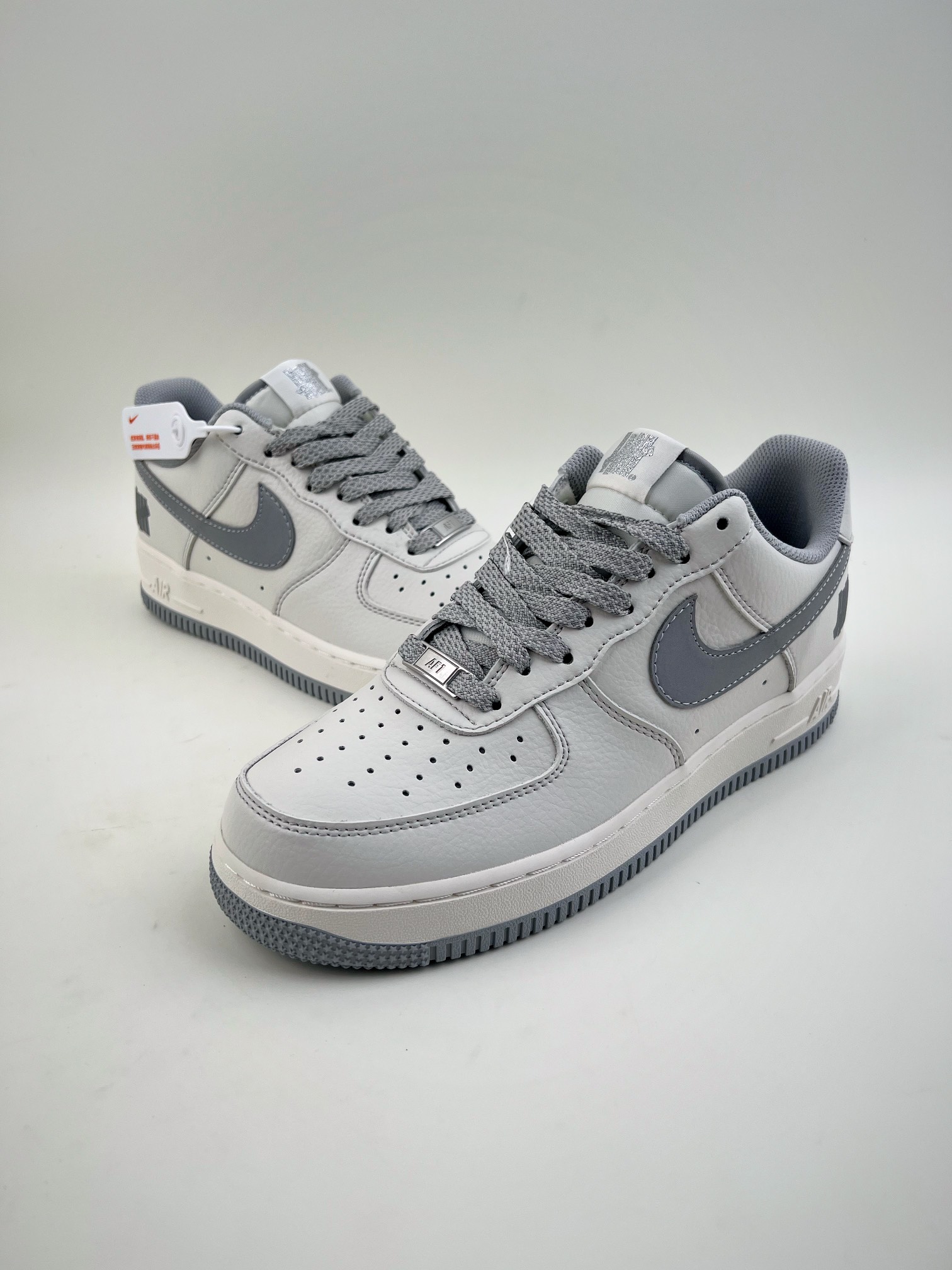 240 Nike Air Force 1 Low 07 白灰 3M反光版 UN6695-288