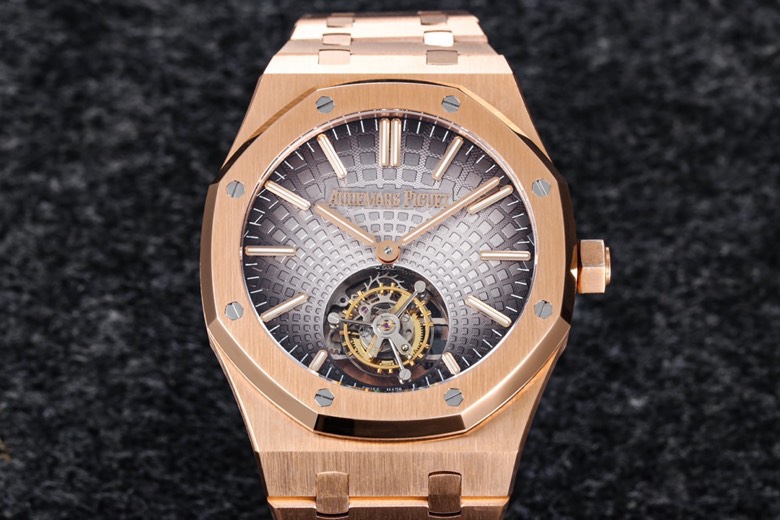 i1661602727 100 3 AMO Watch