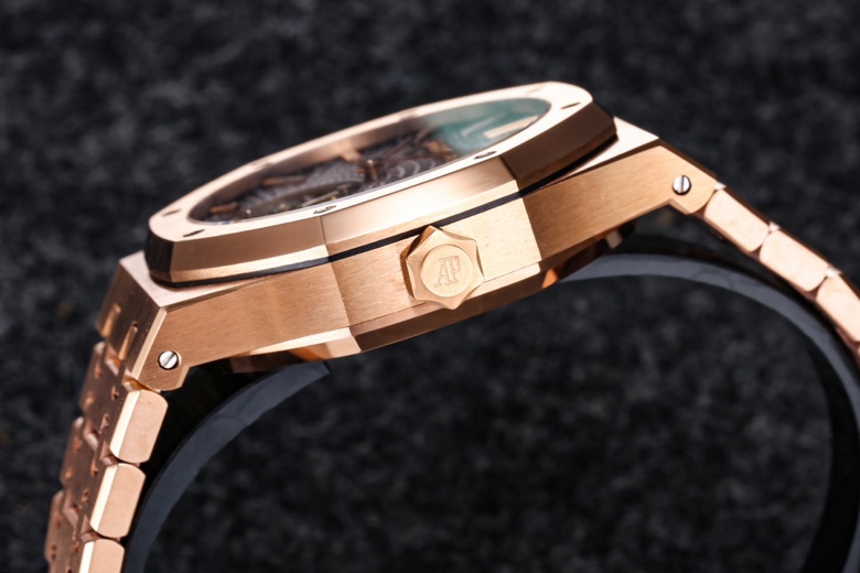 i1661602727 5540 5 AMO Watch
