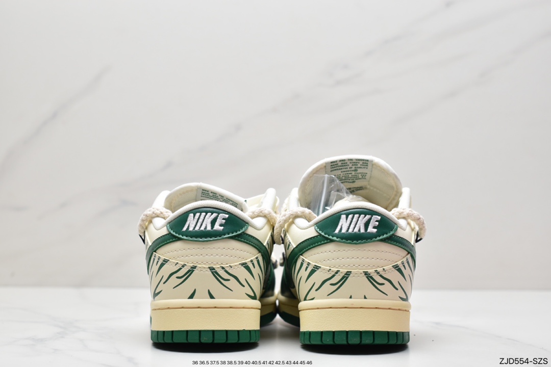 240 Futura x Nike Dunk Low SB联名 解构绑带滑板鞋 DD3363-100