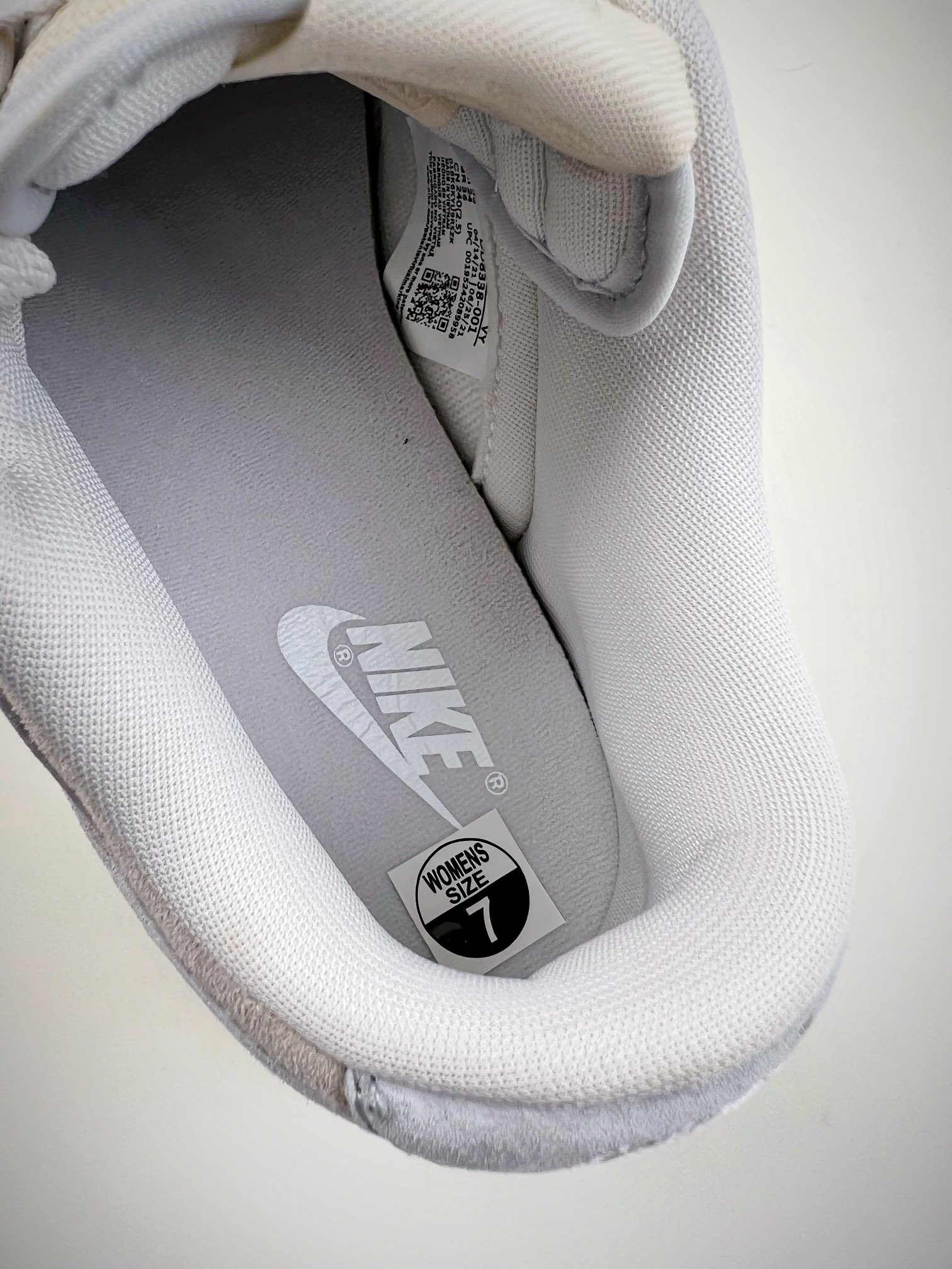 240 Nike Dunk Low PRM “Vast Grey” 复古奶灰色 DD8338-001