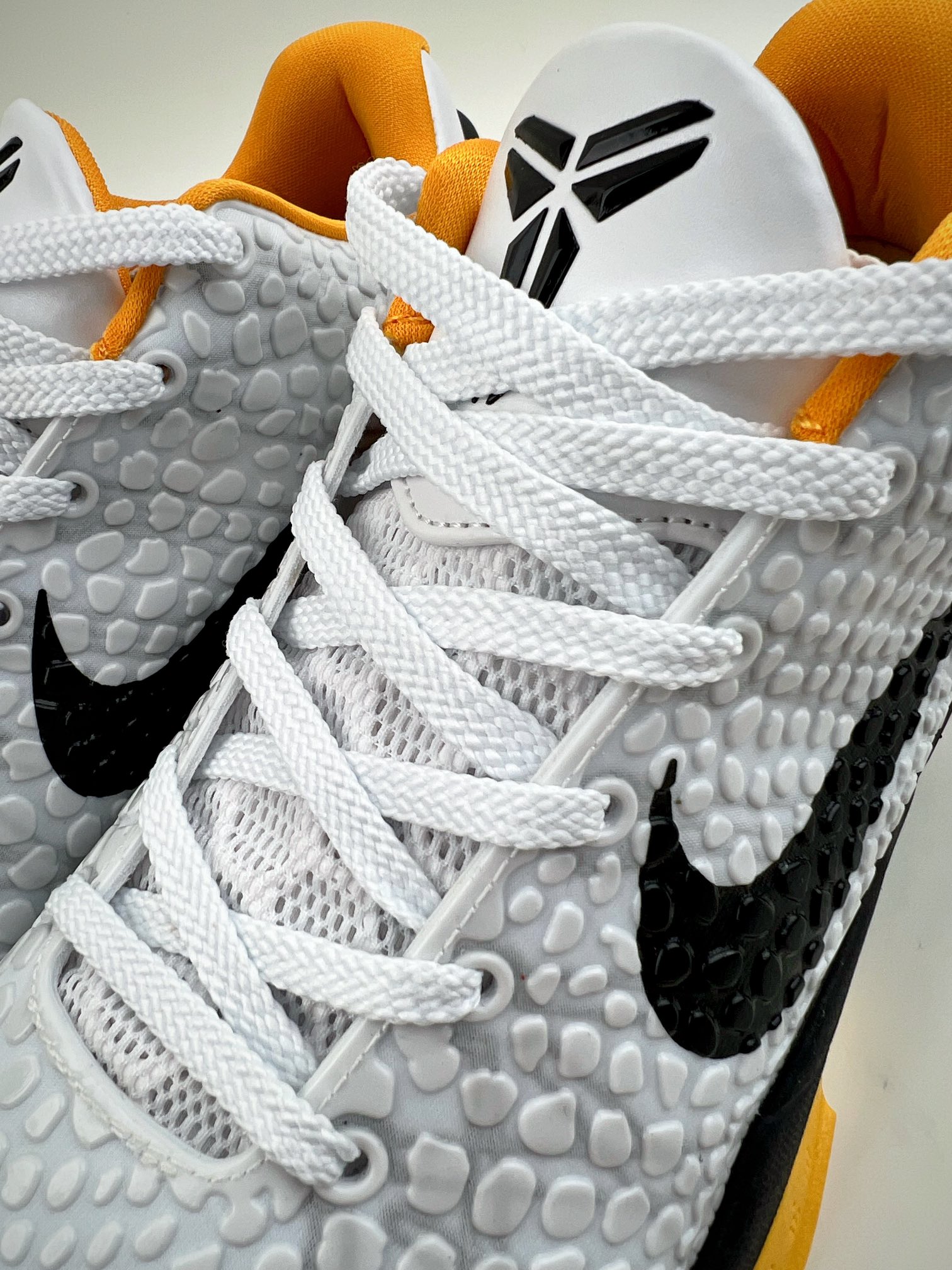 240 Nike Kobe VI 科比6代 实战篮球鞋CW2190-100