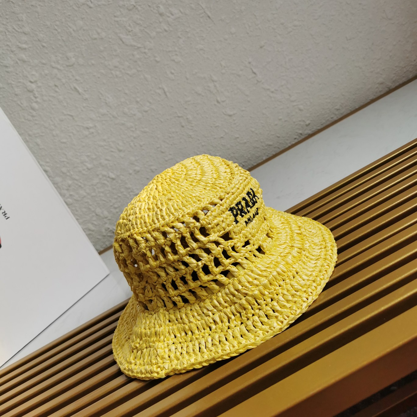 Prada 新品首发 2022夏季最新款1BC137拉菲草渔夫帽